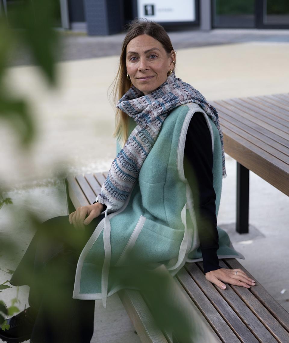 //kelpmantextile.com/wp-content/uploads/2025/09/ette-vest.jpg